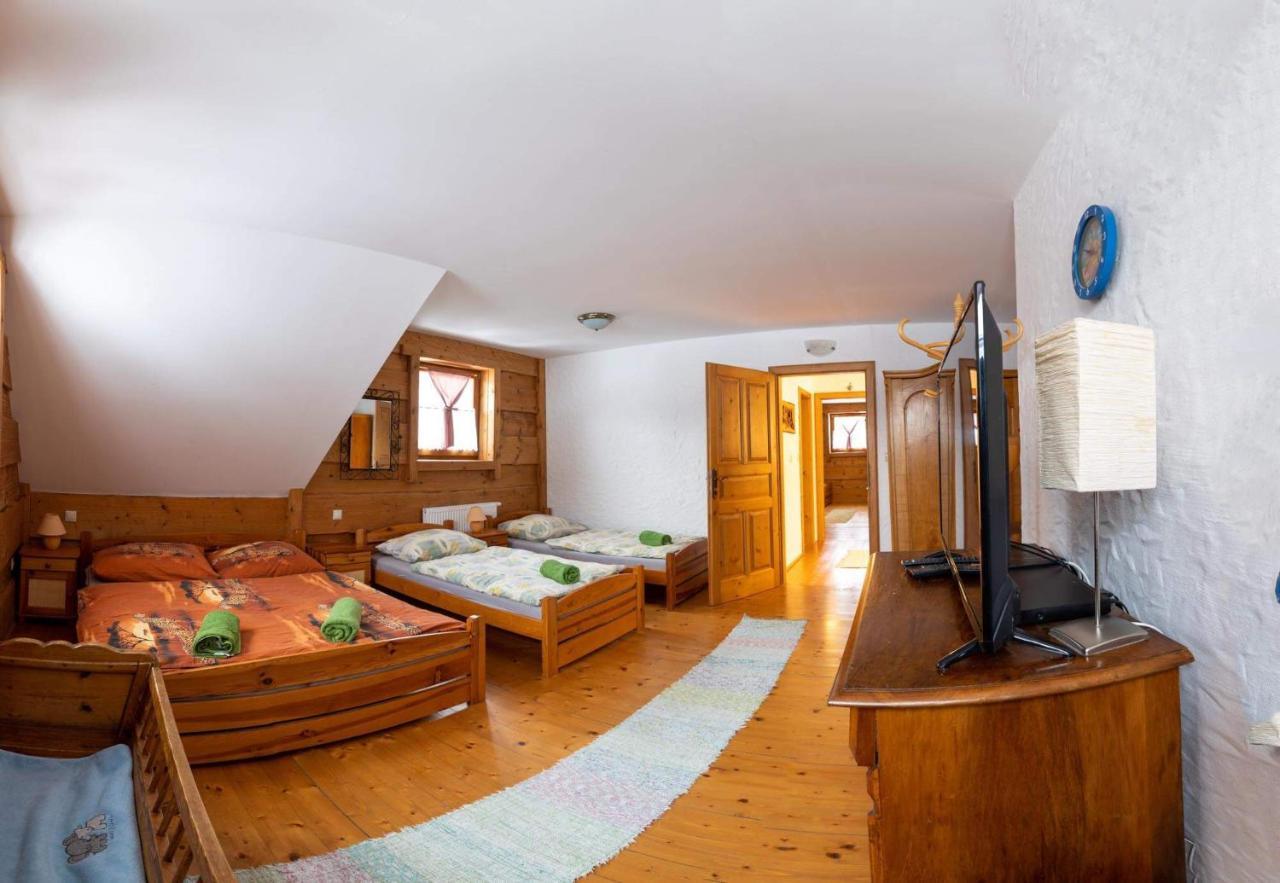 Drevenica Pod Vrskom Terchová Exteriör bild